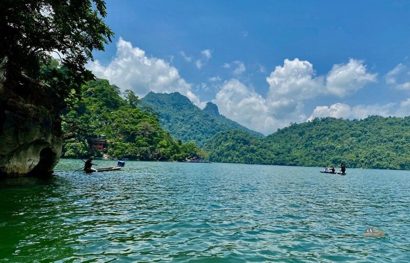 Ban Gioc Waterfall from Hanoi