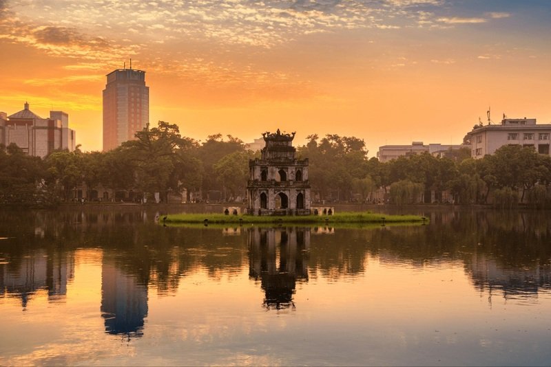 Hanoi Motorbike Food Tour
