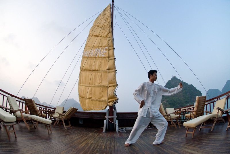 Paradise Cruise Hanoi