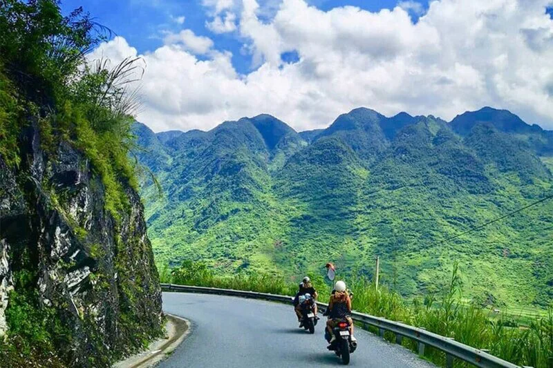 Ha Giang Loop Tour from Hanoi: Your 2025 Travel Guide