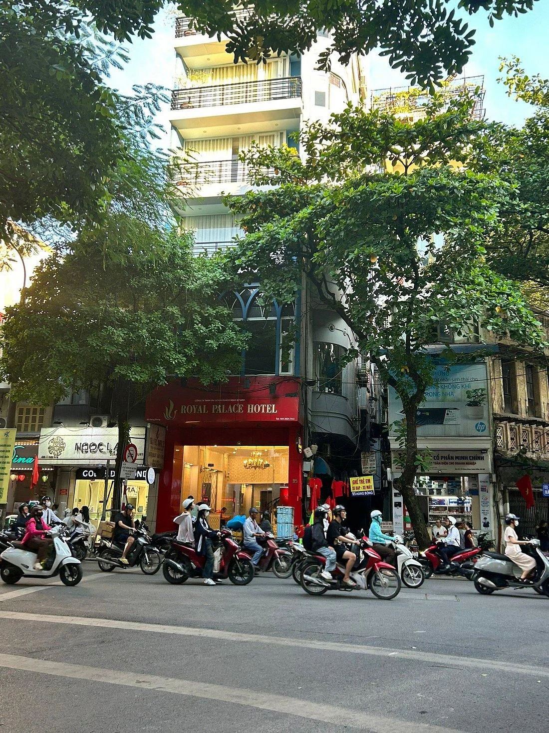 Hotel 2 Nguyen Huu Huan: A Hidden Gem in Hanoi's Old Quarter