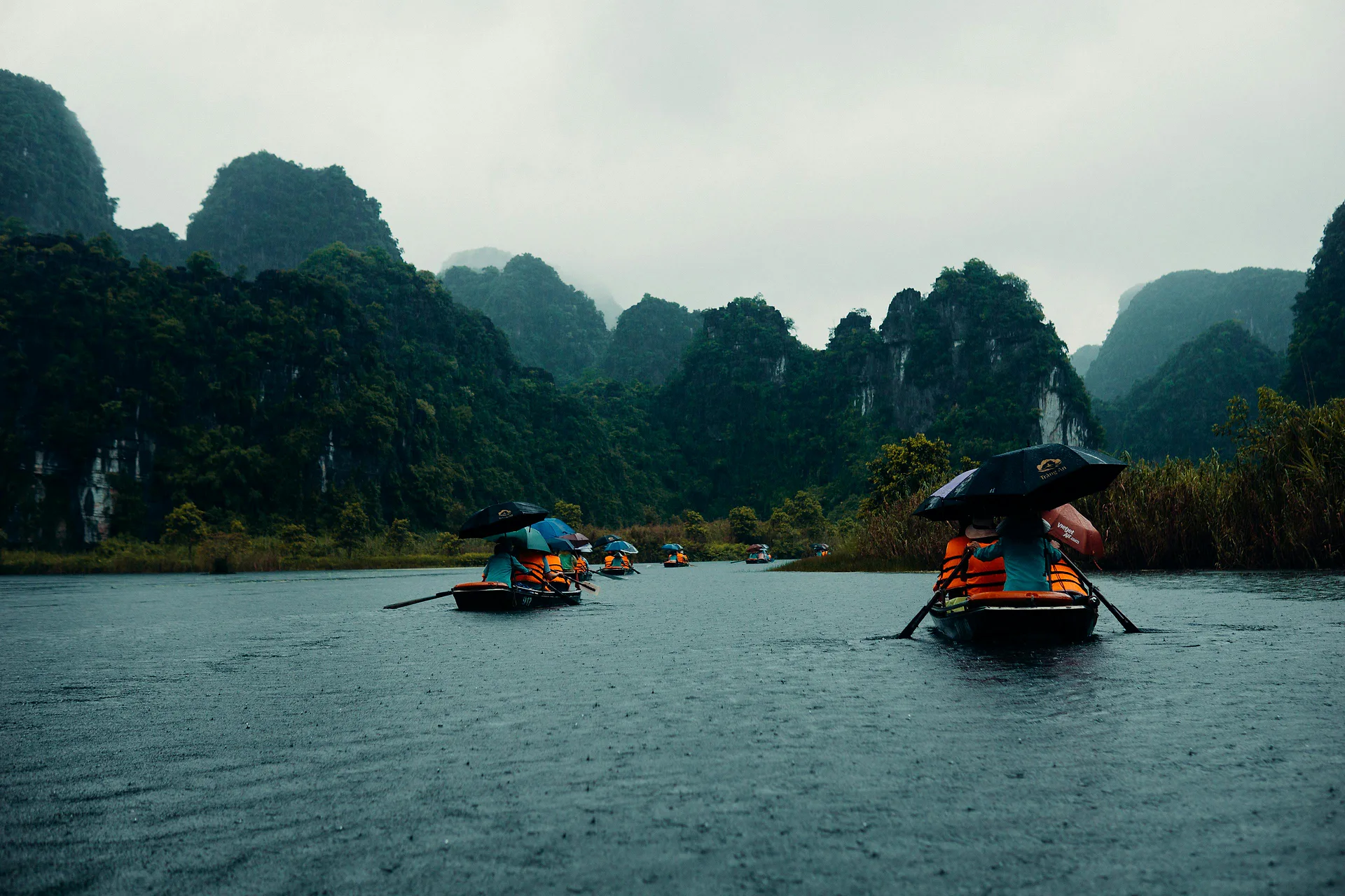 Tour Hanoi – Ninh Binh – Halong bay | Authentic Experience – 05 Days
