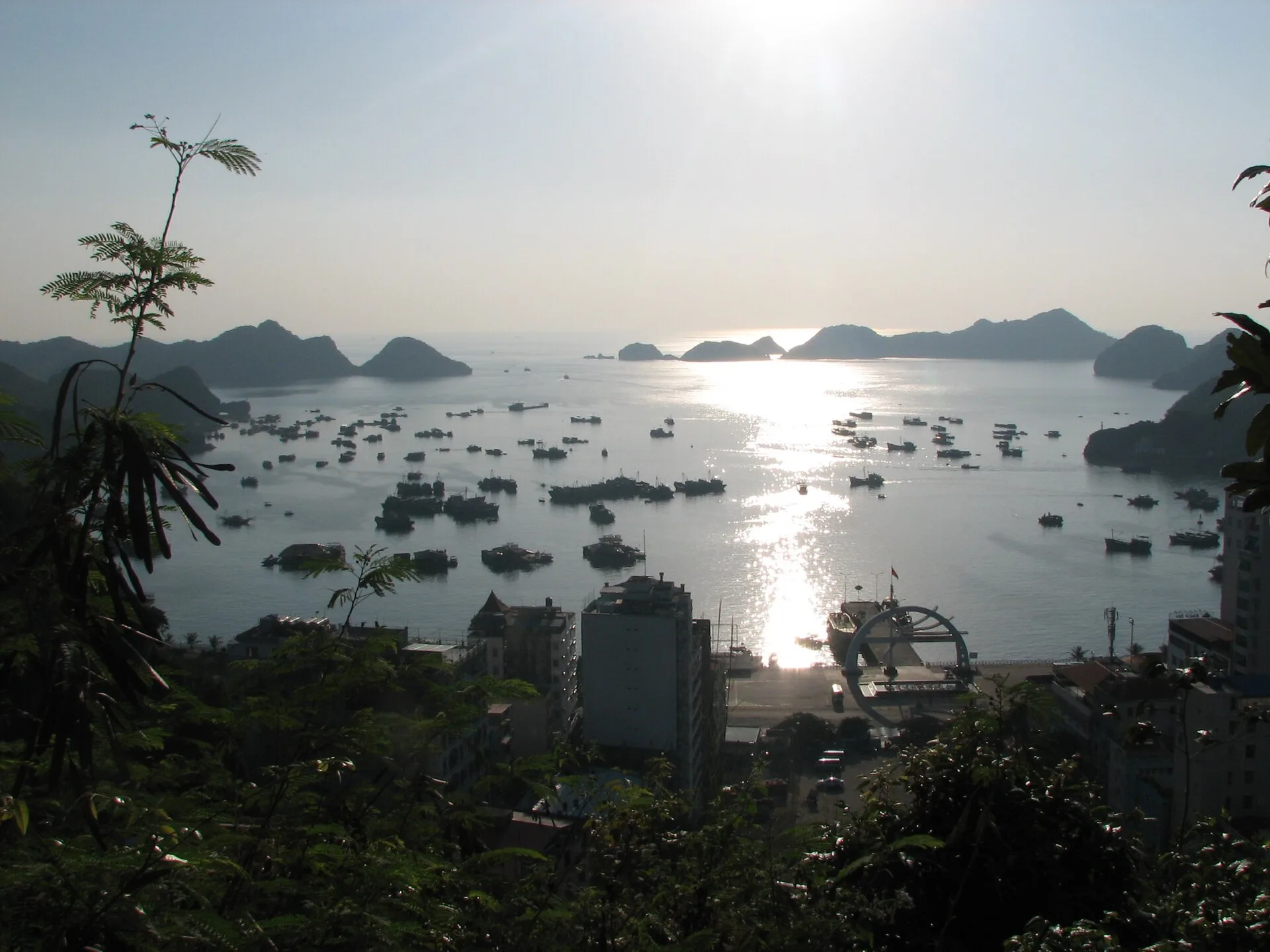 Private Transfer Hanoi Airport - Halong Bay