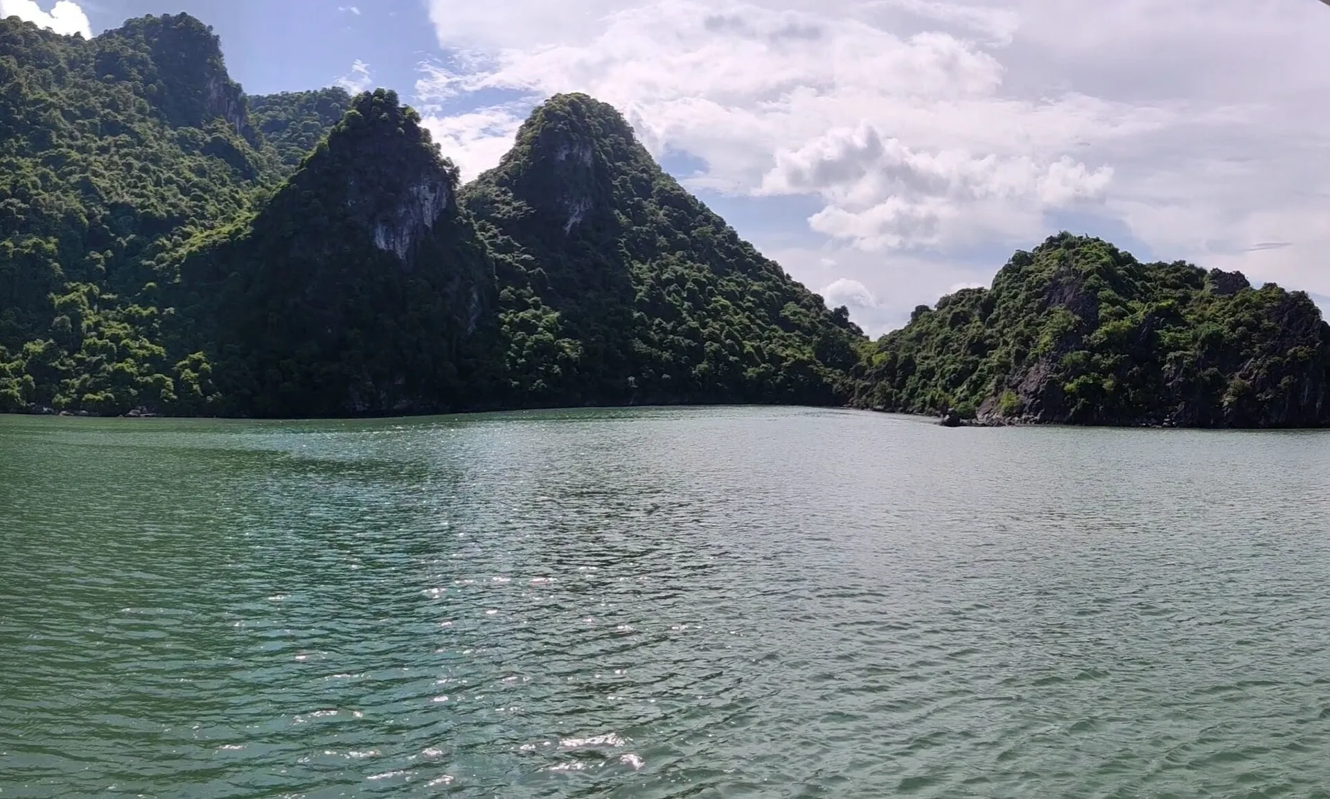 Private Transfer Hanoi - Halong Bay