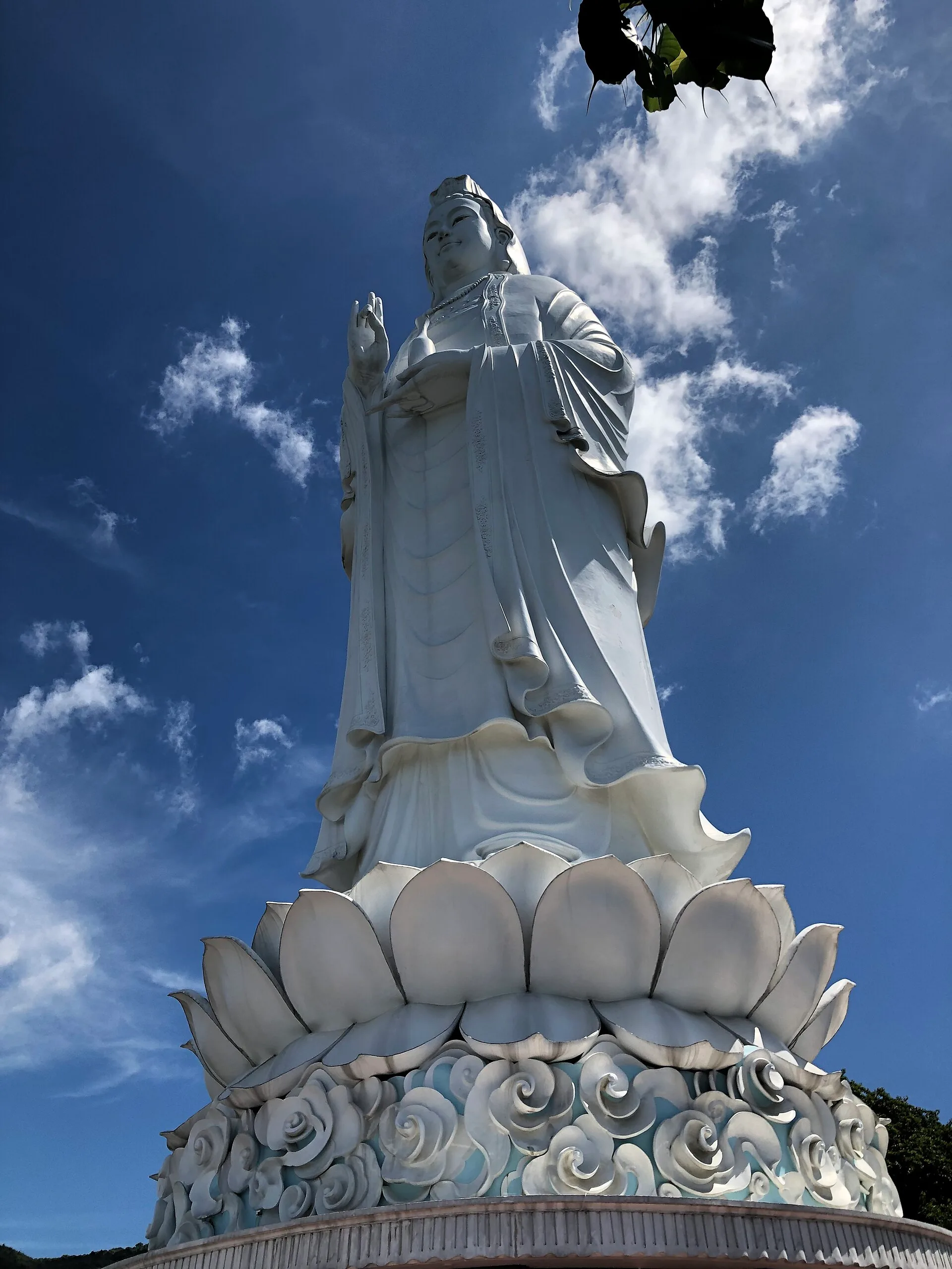 Vietnam Honeymoon Dream: 15 Days of Sun, Sea & Love