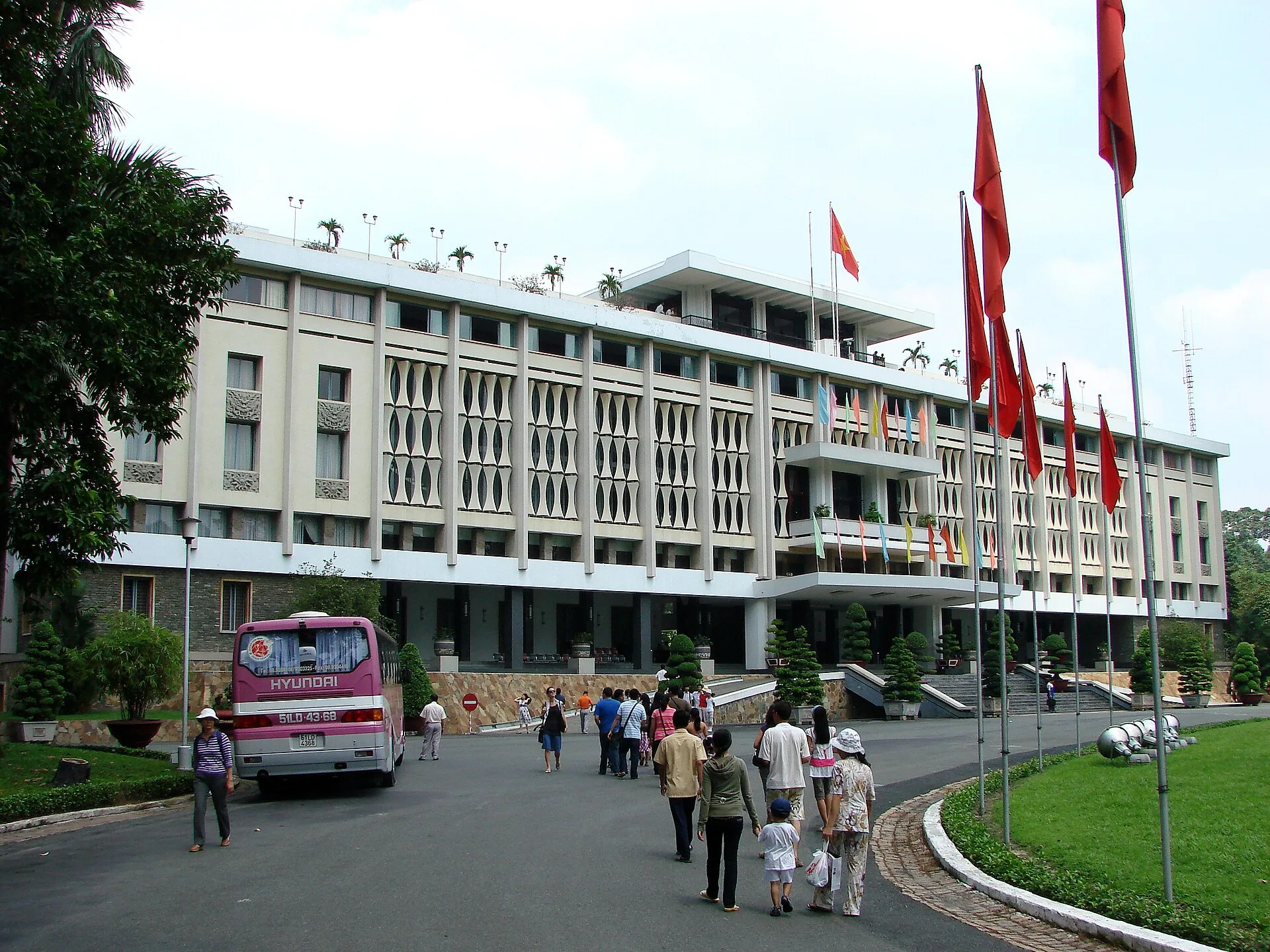 Saigon Private City Tour by Vintage Army Jeep - Half Day