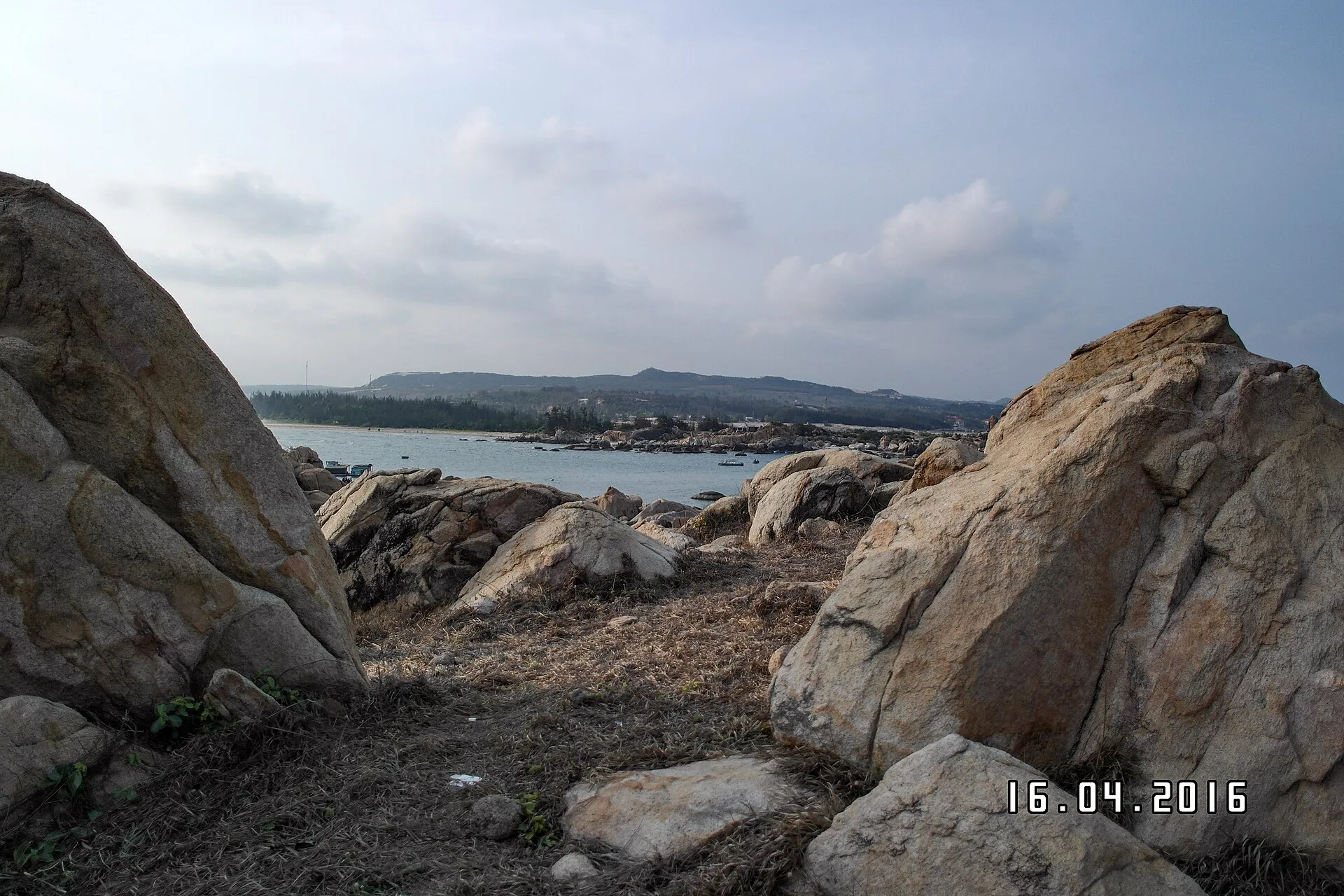 White Sand Road - White & Red Dunes - Dragon Fruit Garden Tour