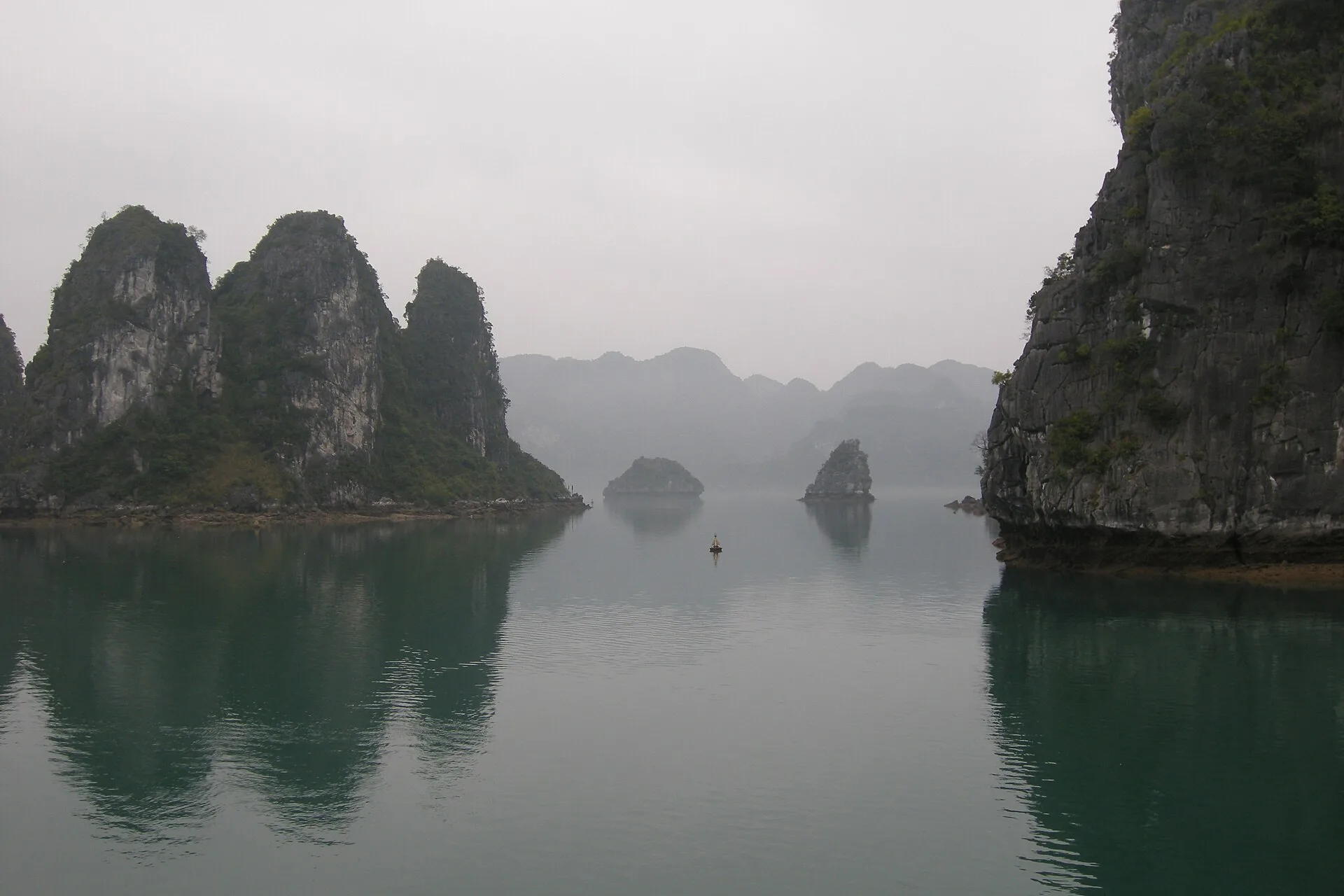 NORTHERN VIETNAM LOOP TOUR