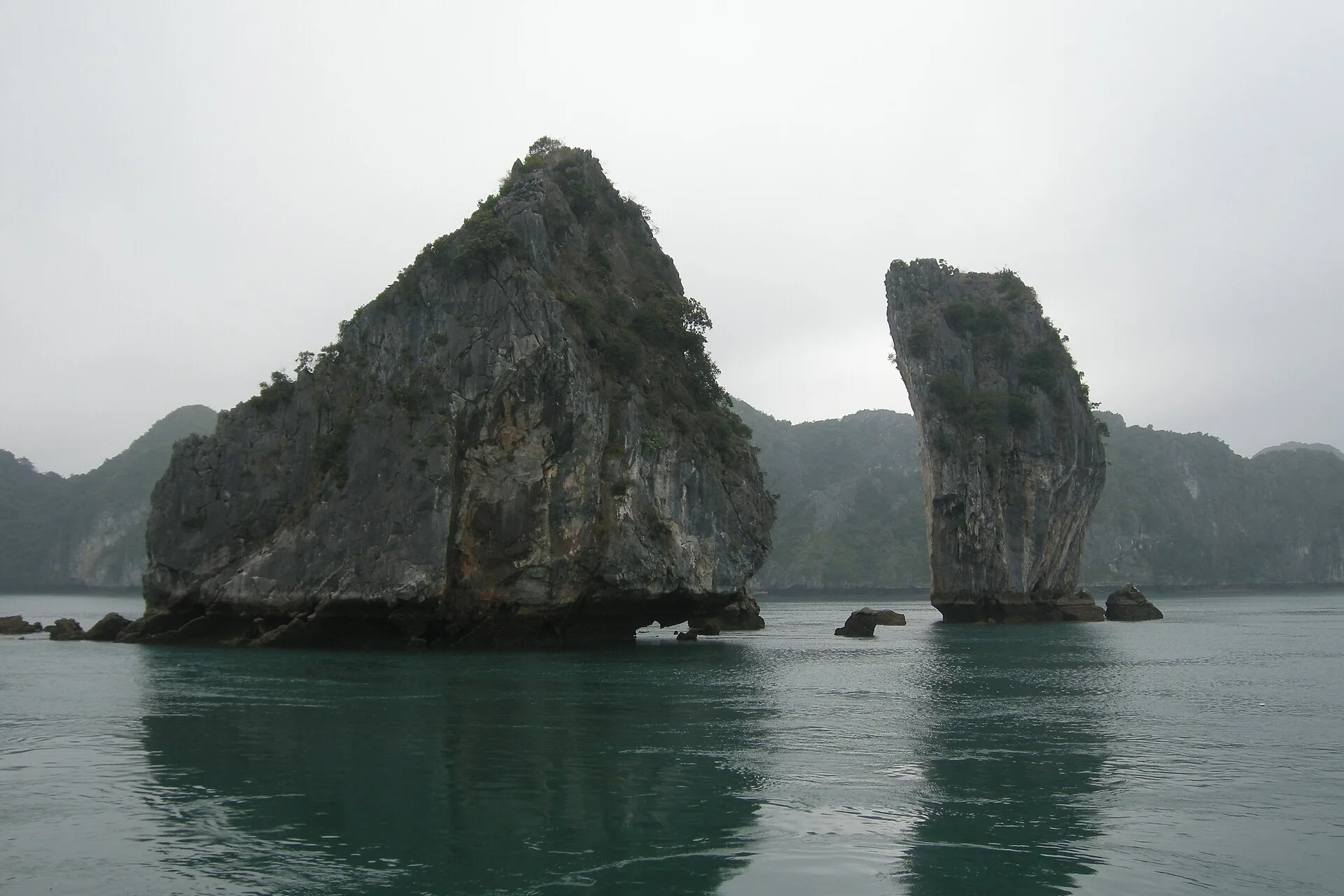 VIETNAM & CAMBODIA GRAND DISCOVERY TOUR