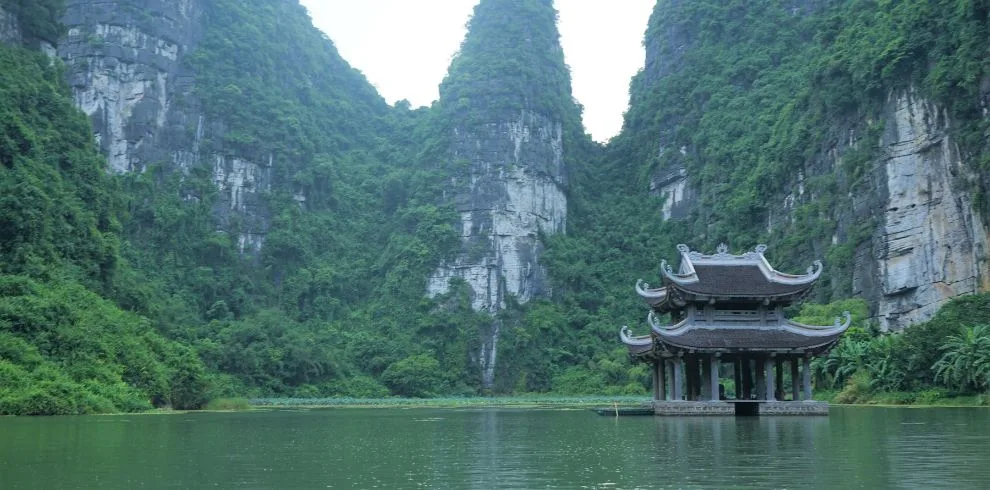 From Saigon to Hanoi: A Taste of Vietnam | Authentic Tour - 14 Days