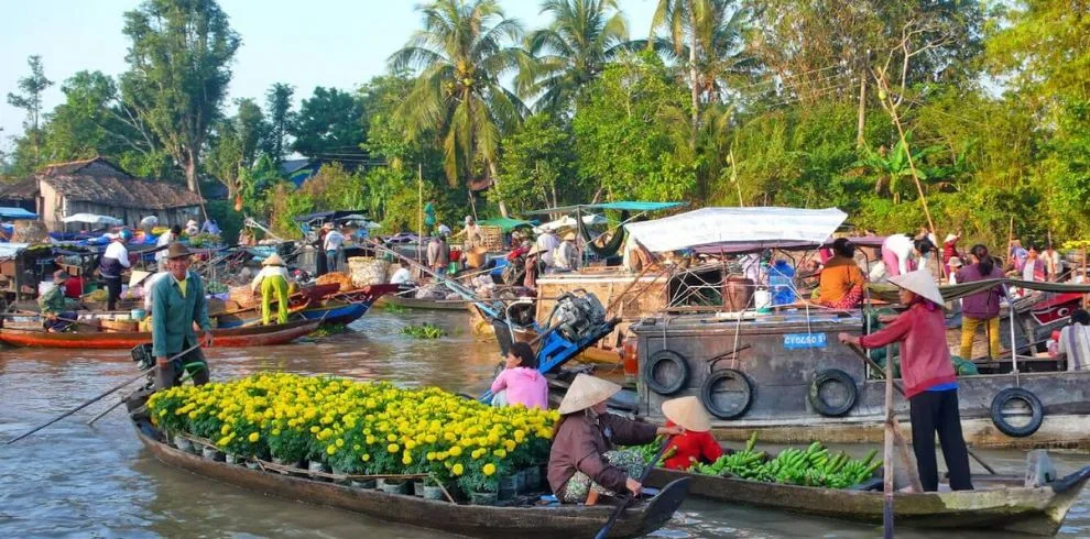 Glance of Mekong Delta & Central Vietnam | Vietnam Authentic Tour - 09 Days