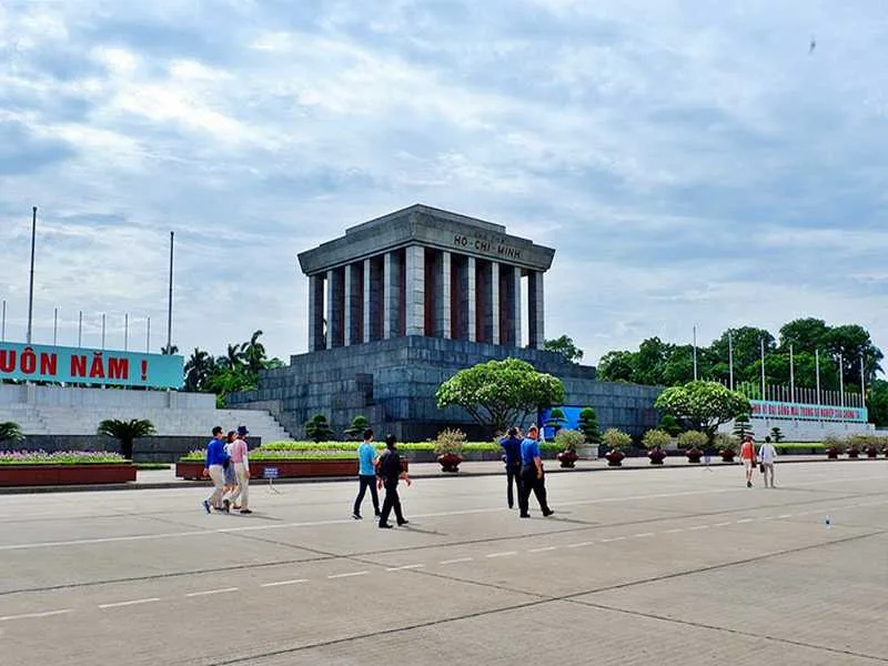 Hanoi – Mai Chau – Ninh Binh – Halong Bay – Package Tours 6 Days 5 Nights