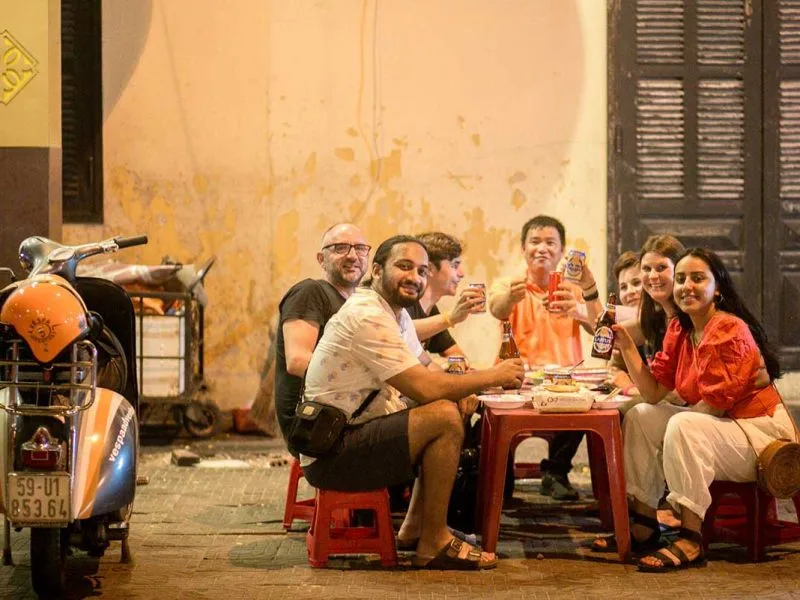 Ho Chi Minh City Walking Street Food Tour with Local Guide