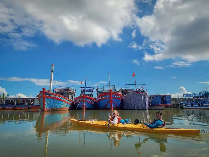 Kayaking Tour in Hoi An’s Mangrove Forest