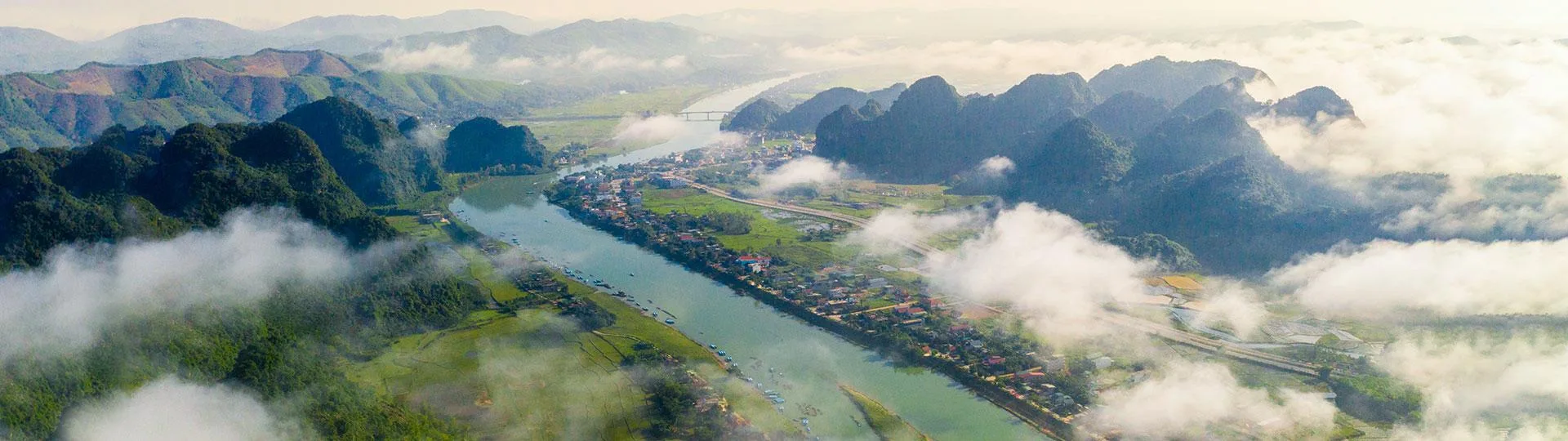 Phong Nha: Nuoc Nut Cave Discovery (1 Day)
