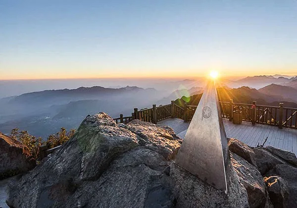 Ha Giang, Dong Van, Sapa & Fansipan – 5 Days / 4 Nights