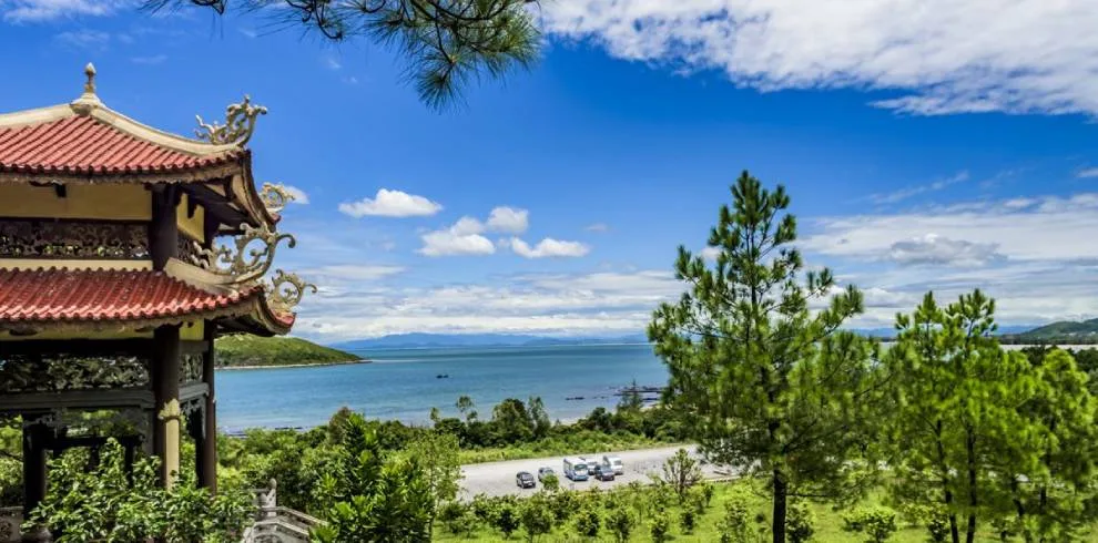 TOUR PARADISE CAVE - VUNG CHUA-YEN ISLAND - HOANH SON QUAN - DA NHAY BEACH - QUANG PHU SAND DUNES