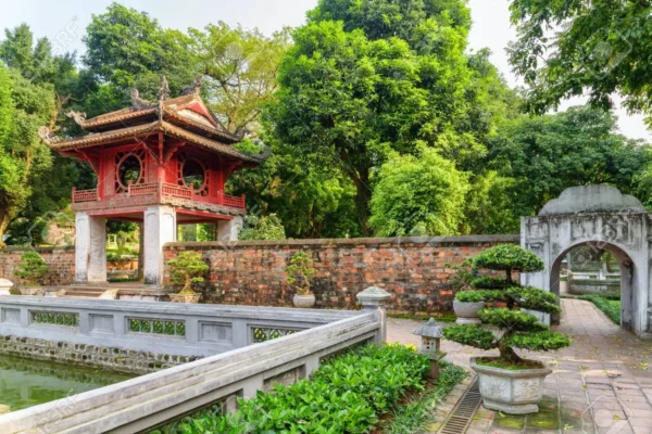 The Second Courtyard Khuê Văn Các