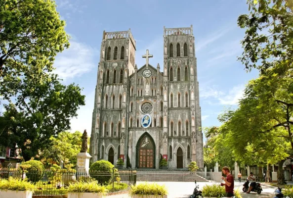 St Joseph’s Cathedral, Hanoi: The most beautiful church in Hanoi