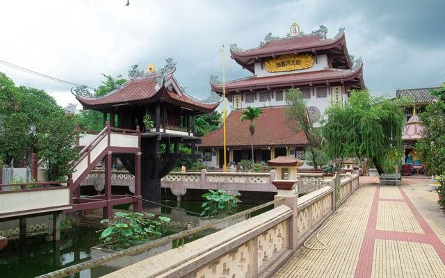One Pillar Pagoda