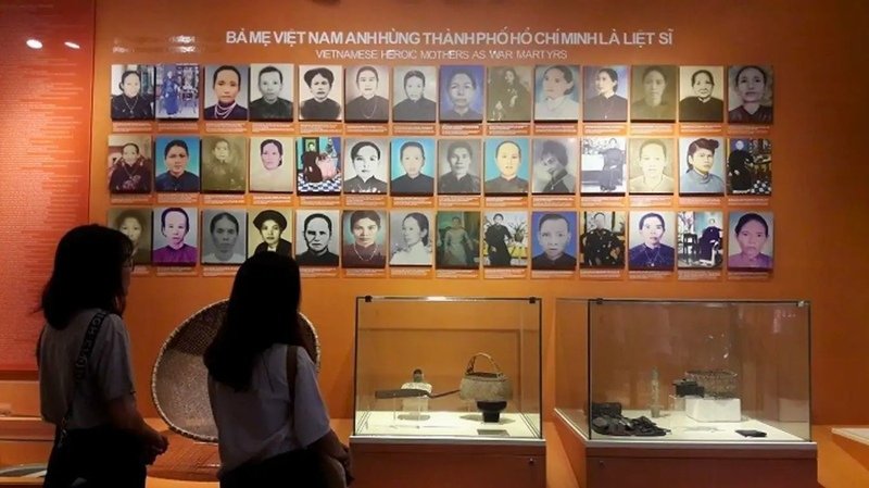 French Quarter Hanoi Walking Tour