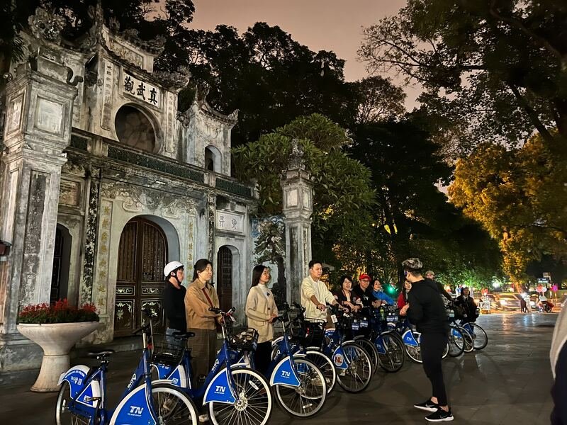 Hanoi Bike Tour