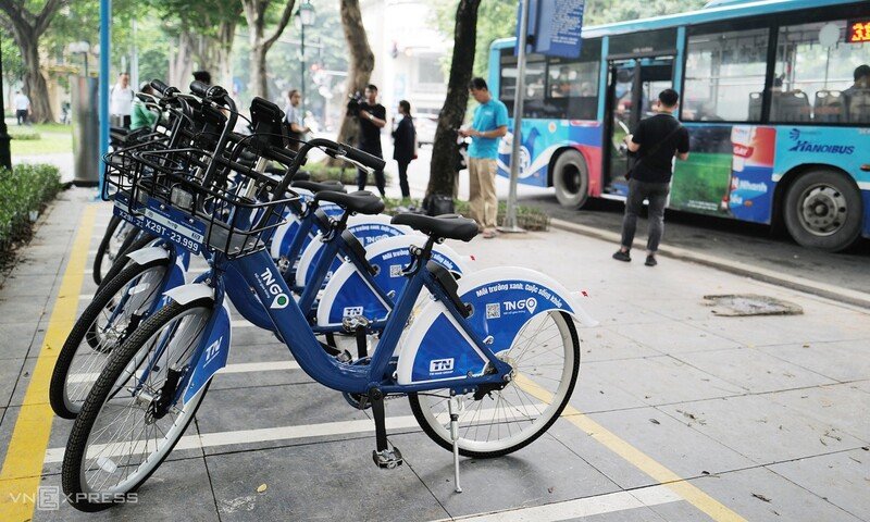 Hanoi Cycling Tour