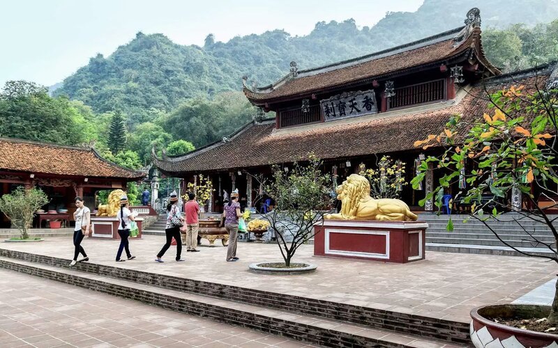 Perfume Pagoda Hanoi