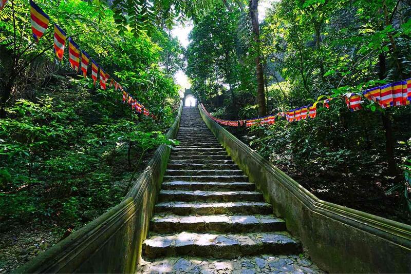 Perfume Pagoda Hanoi