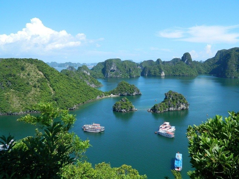 Halong Bay Day Trip from Hanoi