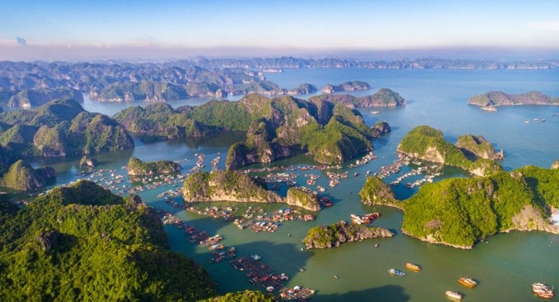 Halong Bay Day Trip from Hanoi
