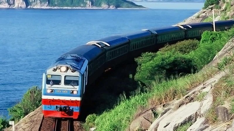 Hanoi to Halong Train
