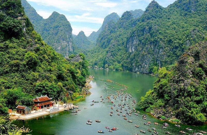 Train Ninh Binh to Hanoi