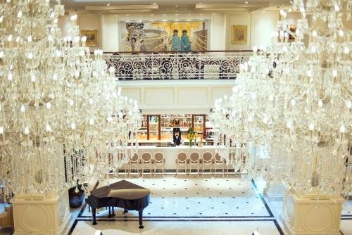 Apricot Hotel Hanoi elegant lobby with Vietnamese colonial design