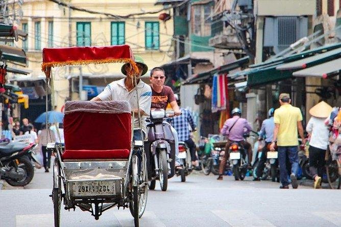 Hanoi city tour by private car