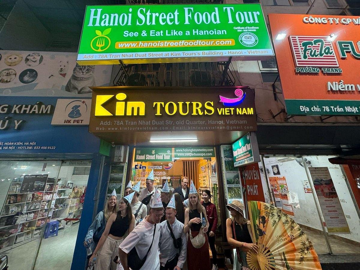 Food tour essentials and preparation items