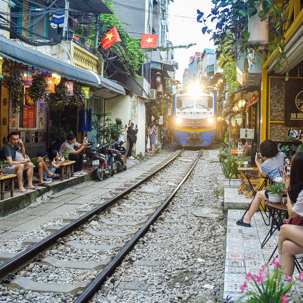Authentic Hanoi street life experience