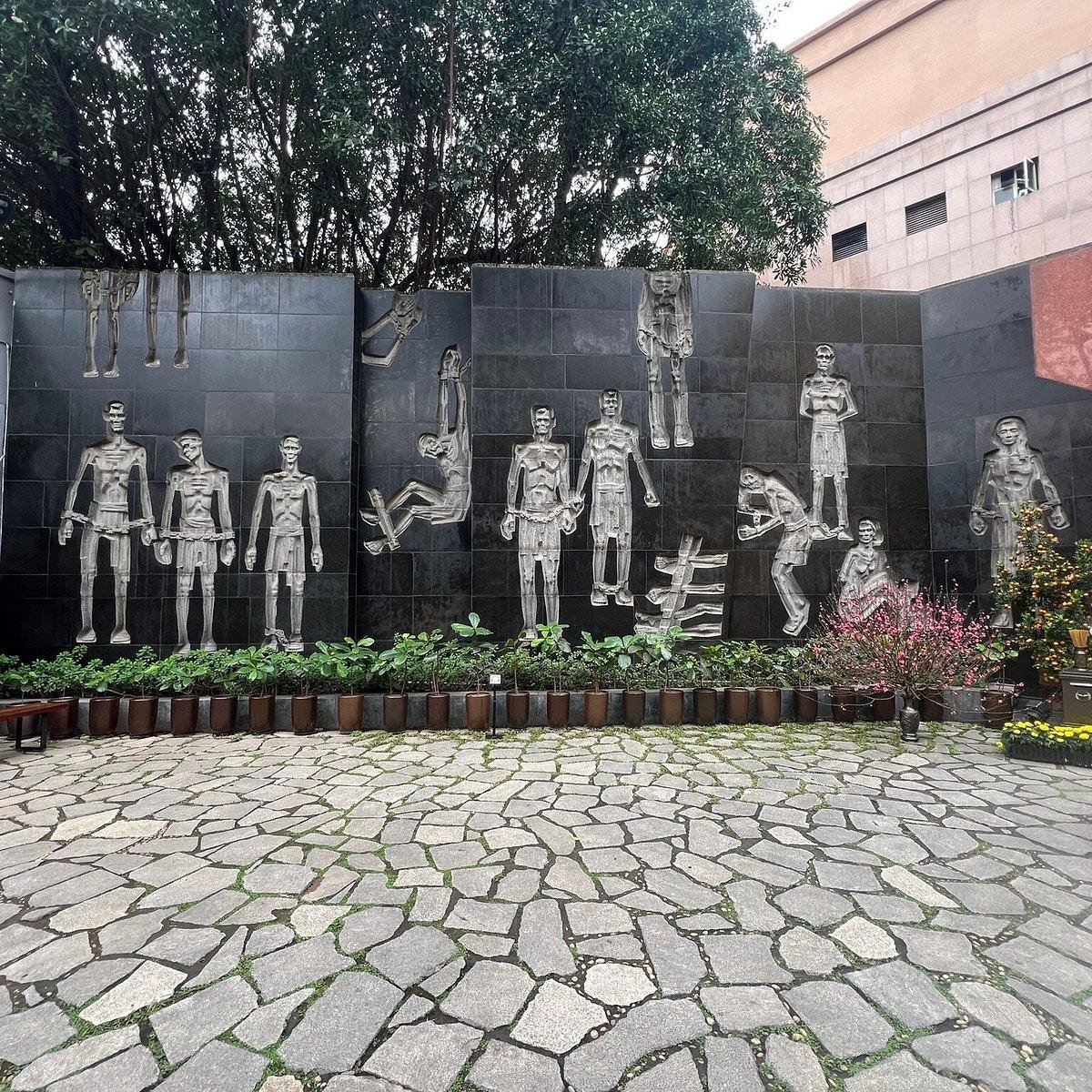 Hoa Lo Prison Museum