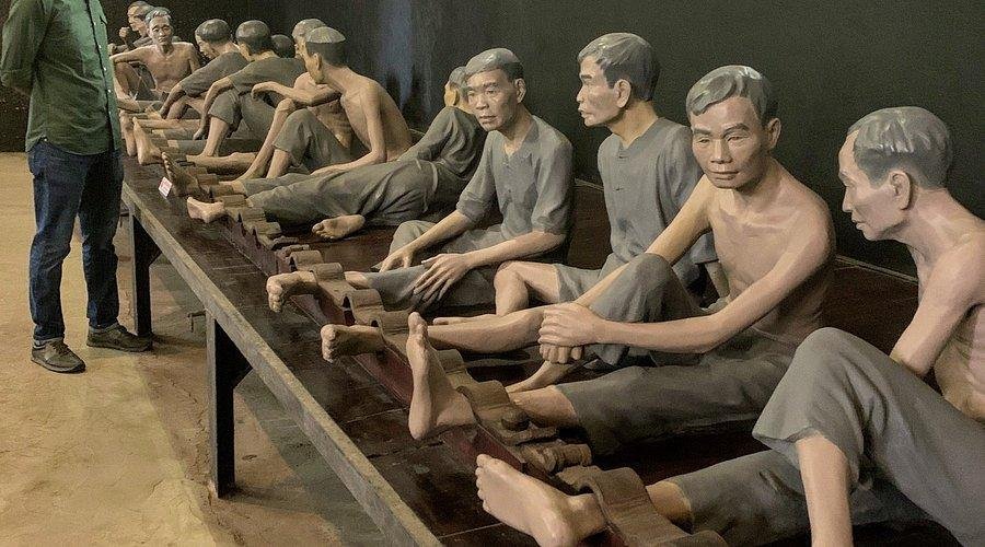 Hoa Lo Prison Museum