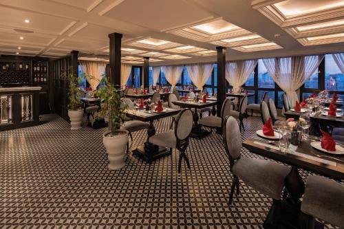 Luxury hotel spa and dining facilities in Hanoi