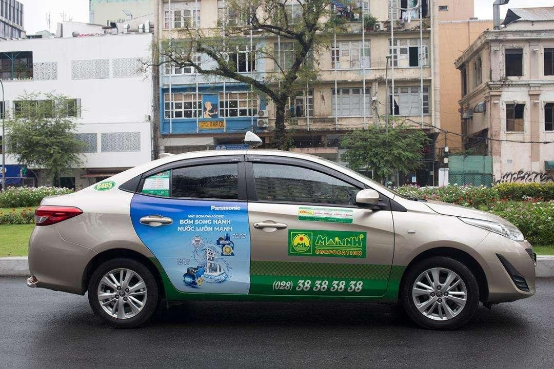 Mai Linh taxi - reliable green taxis in Hanoi