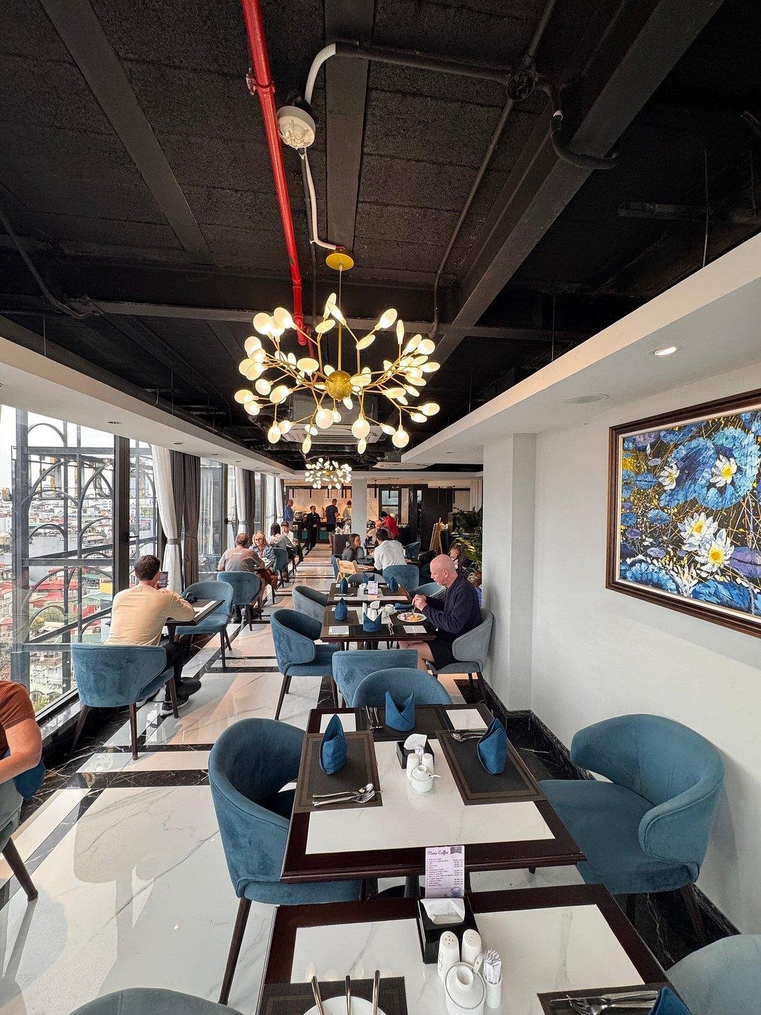 Dining Experience at May De Ville Hotel