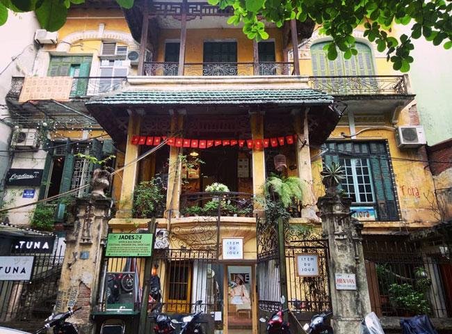 Vietnamese specialty coffee shop in French Quarter