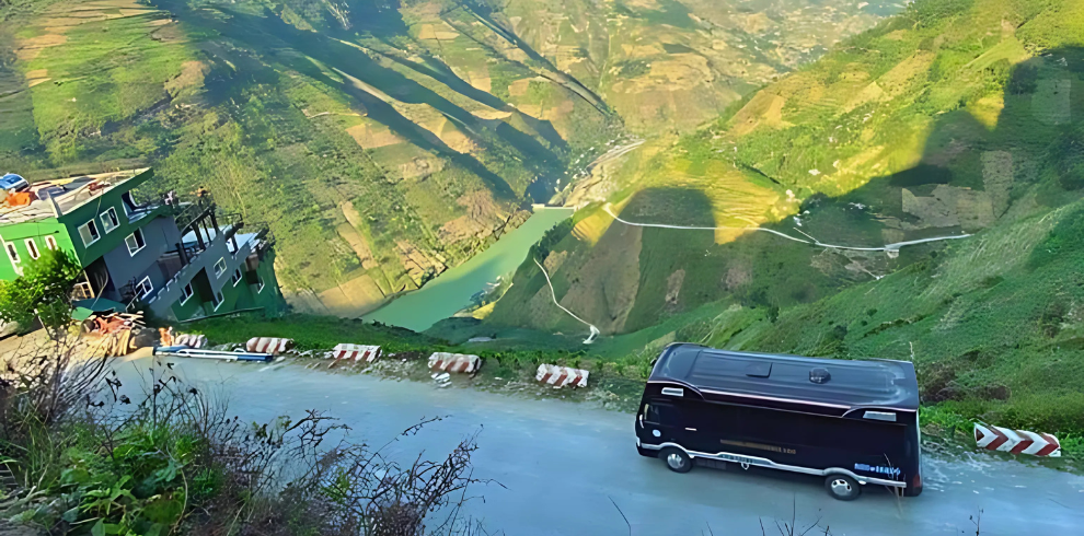 Hanoi Car Rental | Hanoi to Ha Giang, Ban Gioc waterfall, Ba Be Lake 10D9N
