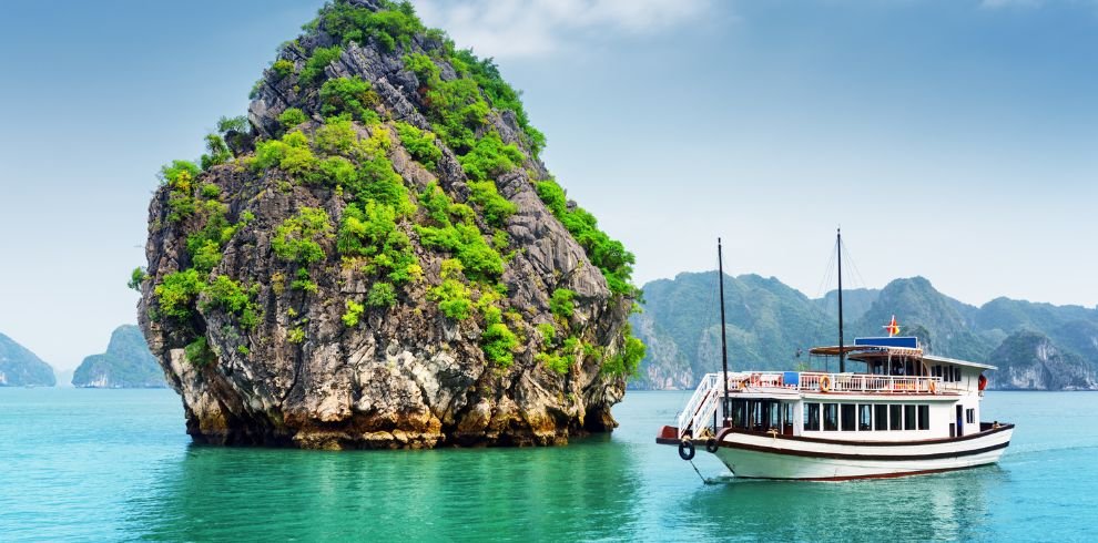 Hanoi Car Rental | Hanoi to Halong bay 1 way