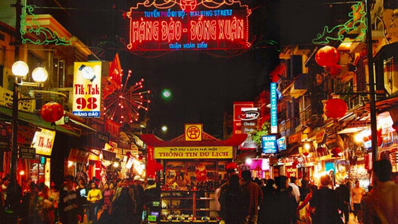 Hanoi Walking Food Tour by Night: A Culinary Adventure Through Vietnam's Capital