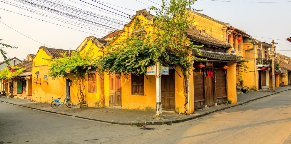 Hoi An car rental | Hoi An city tour by private car