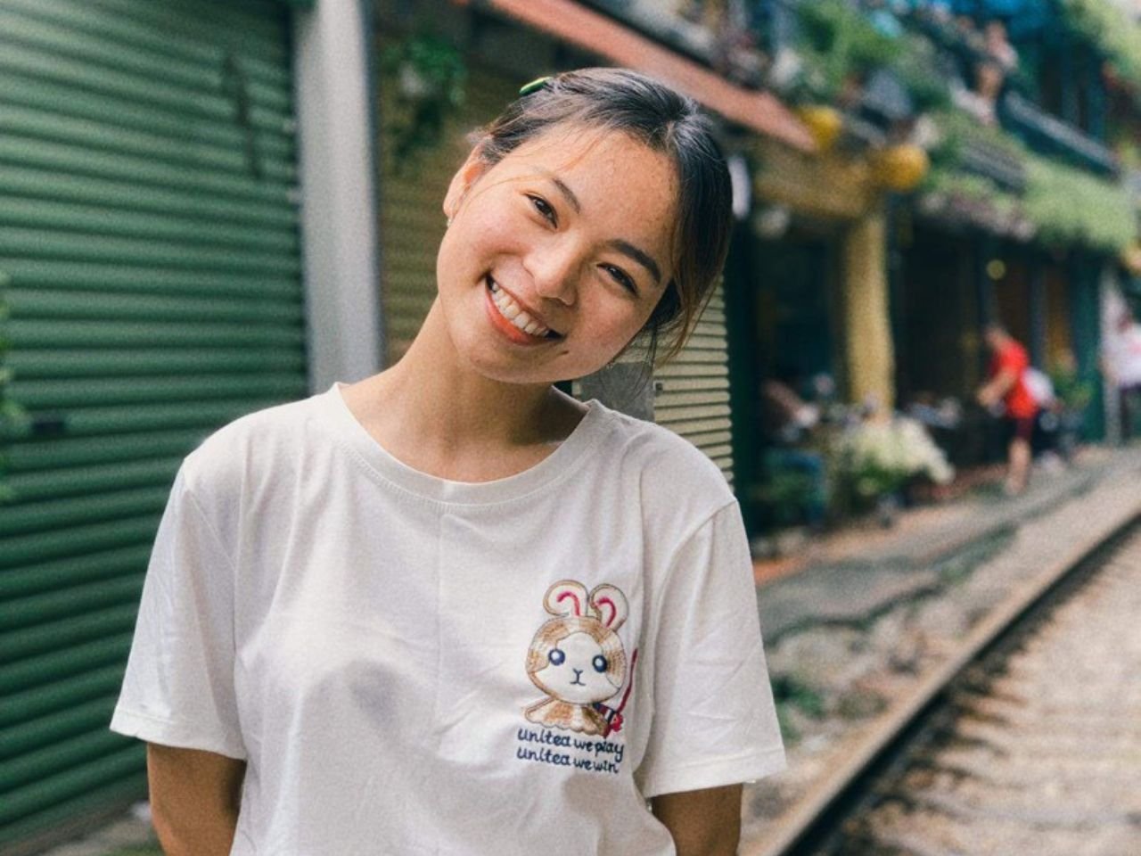 Portrait of Hieu Le from the Vietnam Travelers team