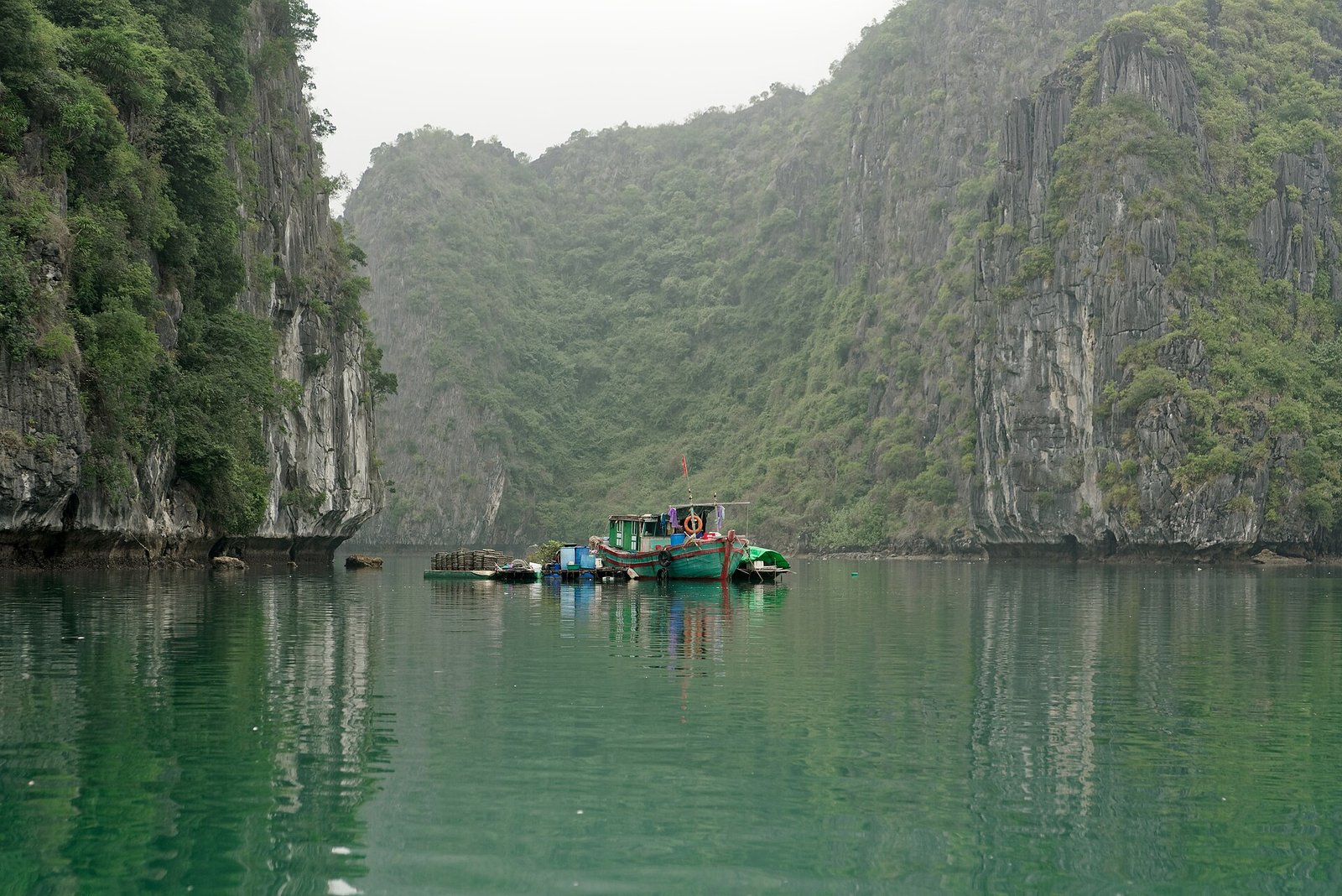 Serenity Grandeur Cruise - Lan Ha Bay Full-Day Tour