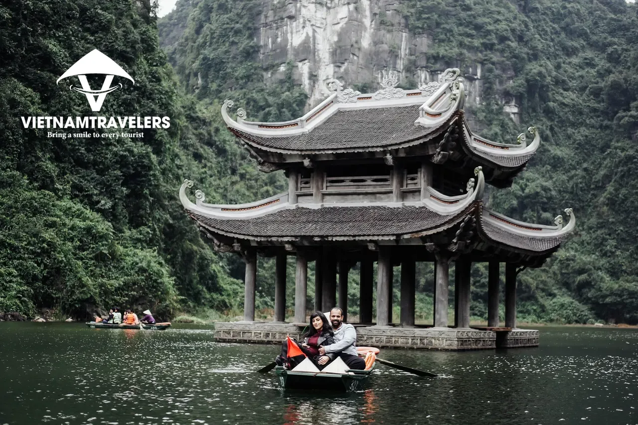 Ninh Binh Private Tour 1 Day - Tam Coc, Mua Cave & Bai Dinh Pagoda (from Ninh Binh)